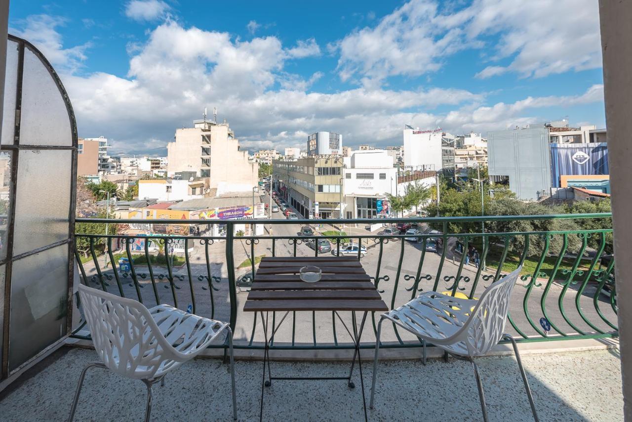 Super Paradise Apartments Atene Esterno foto